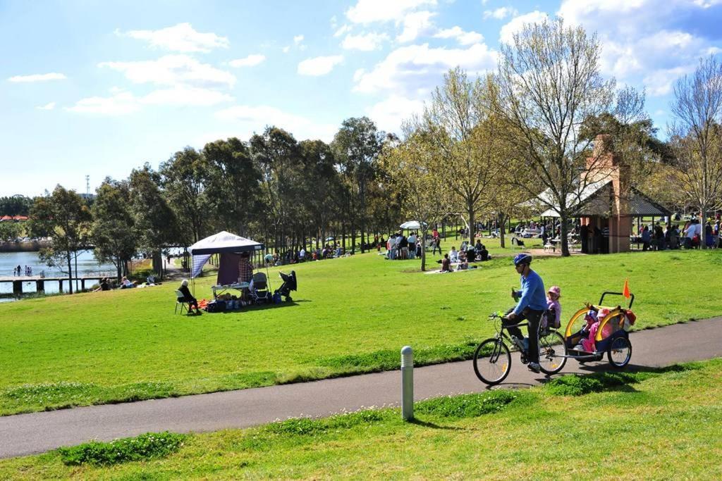 Ferienwohnung Greenview In Sydney Olympic Park Exterior foto